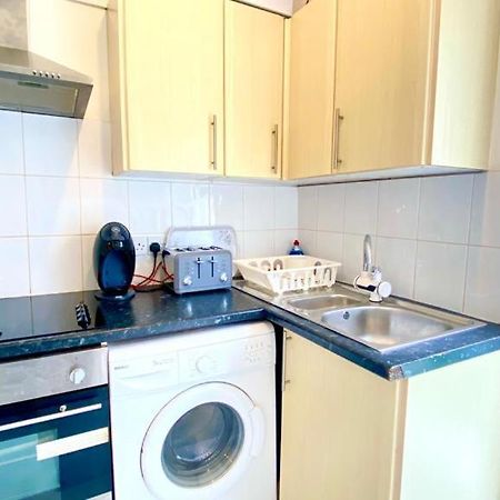 Modern And Cosy Studio Flat لندن المظهر الخارجي الصورة
