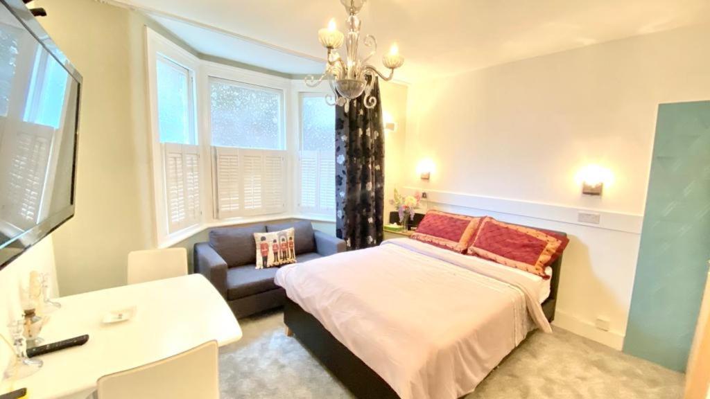 Modern And Cosy Studio Flat لندن المظهر الخارجي الصورة
